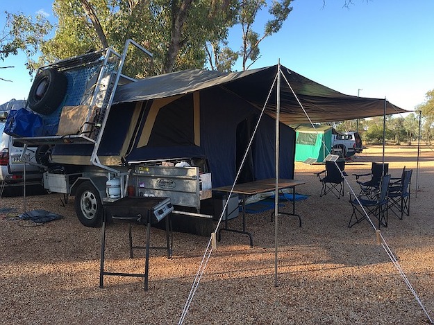 RV Camping trailer 10 pb