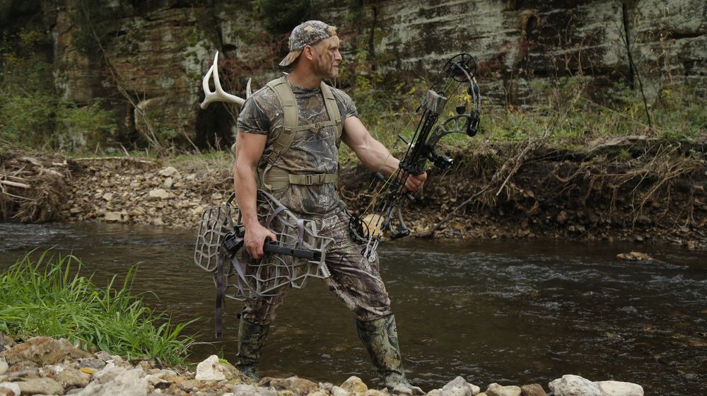 Hunting Tips] Bow Hunting Backpack Checklist For Hunters